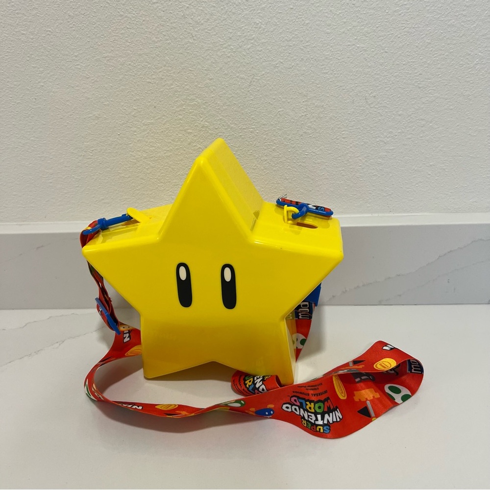 Universal Studios Japan Super Star Popcorn Bucket Yellow Light Up Collectible
